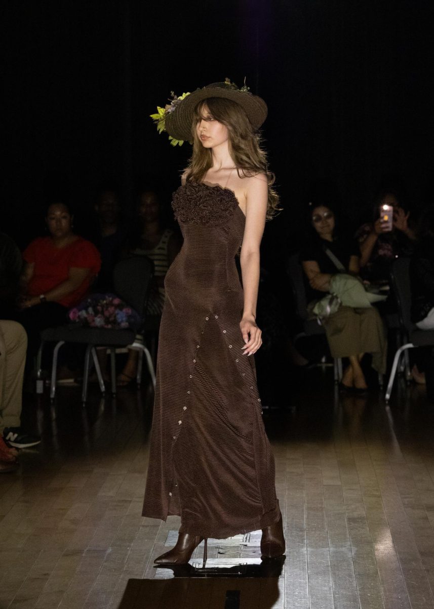 Lilia Jesse modeling for Luana Gutierrez-Cabezas